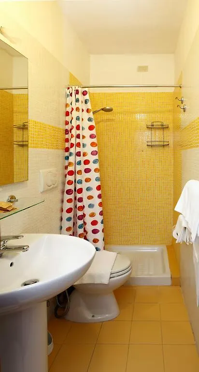 Il Garibaldi Hotel San Quirico d'Orcia 2*,  Italy